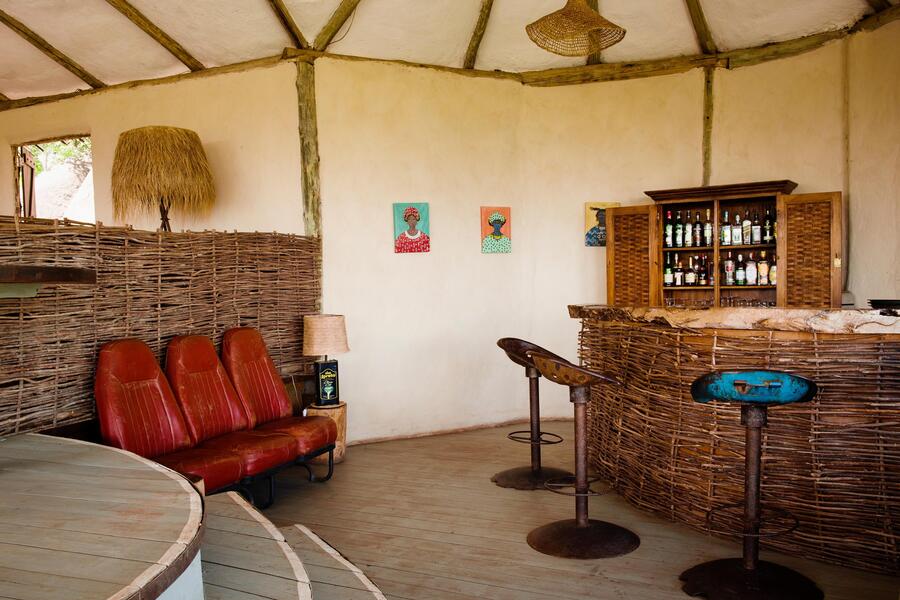Lamai Serengeti Bar