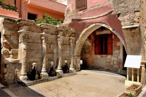 Crete: Private guided tour of Rethymno image 2