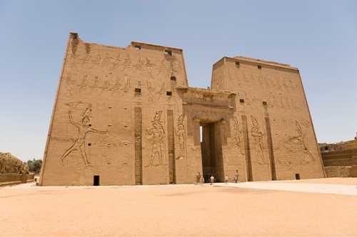 D5Edfu Temple