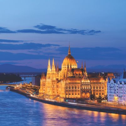 AmaWaterways Budapest at night 402x402