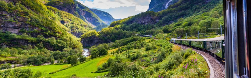 Oslo to Bergen Train, Norway 1920x600