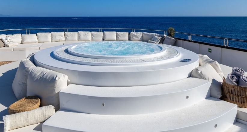 Aretis Jacuzzi 822x440