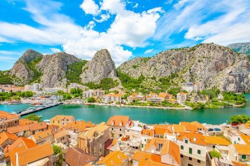 Omis