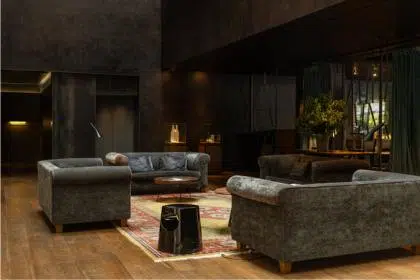 Hotel Alma Barcelona lobby (420 x 280)